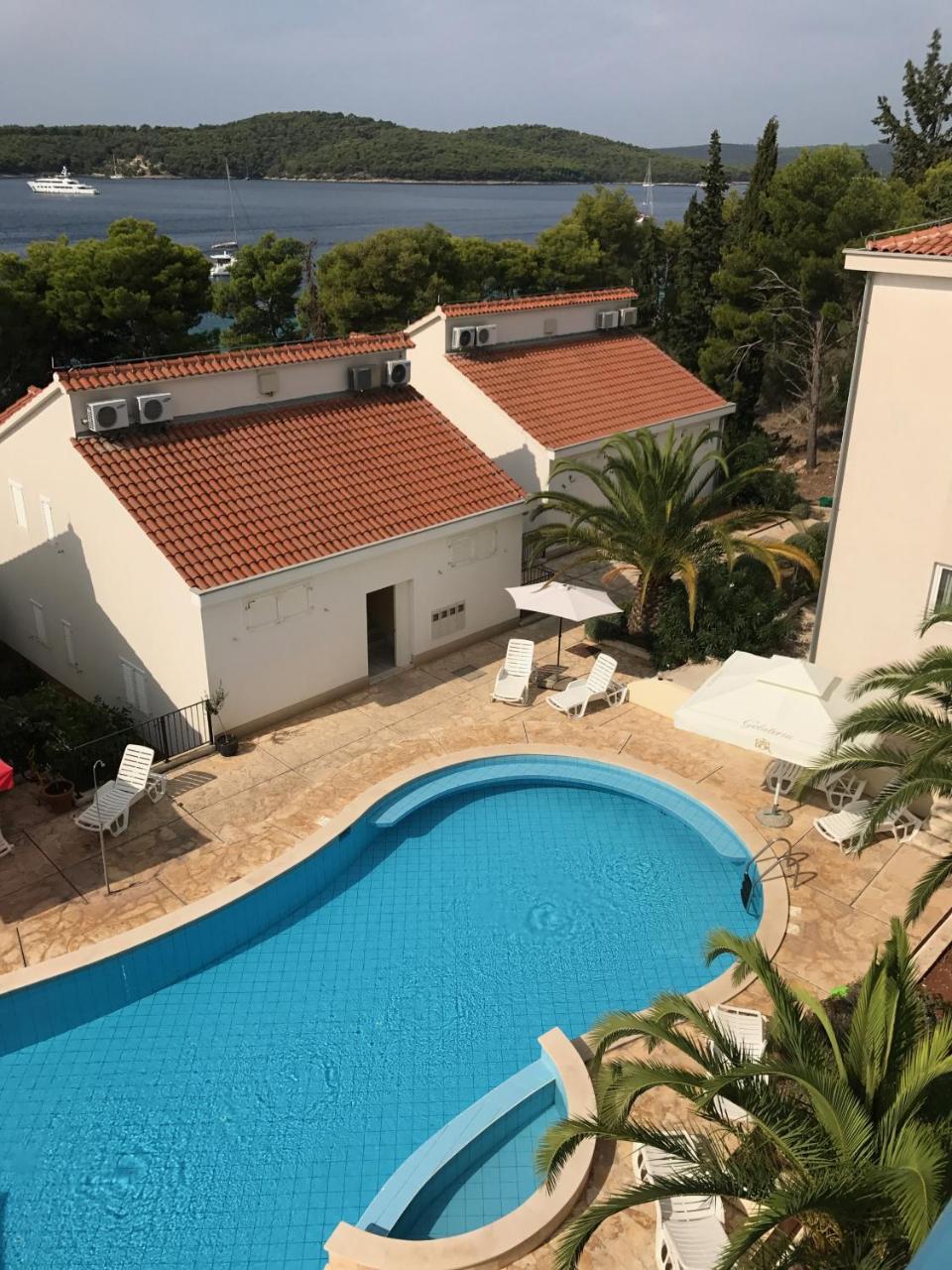 Illyrian Resort Milna  Kültér fotó